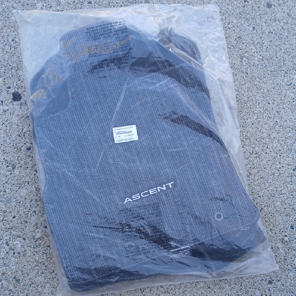 Subaru Ascent Black Car Floor Mats